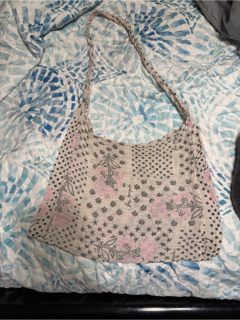 Lightweight Floral Print Tote Bag in Beige and Pink